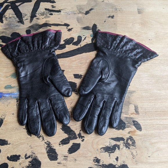 Leather gloves - 6 1/2 - Picture 2 of 10